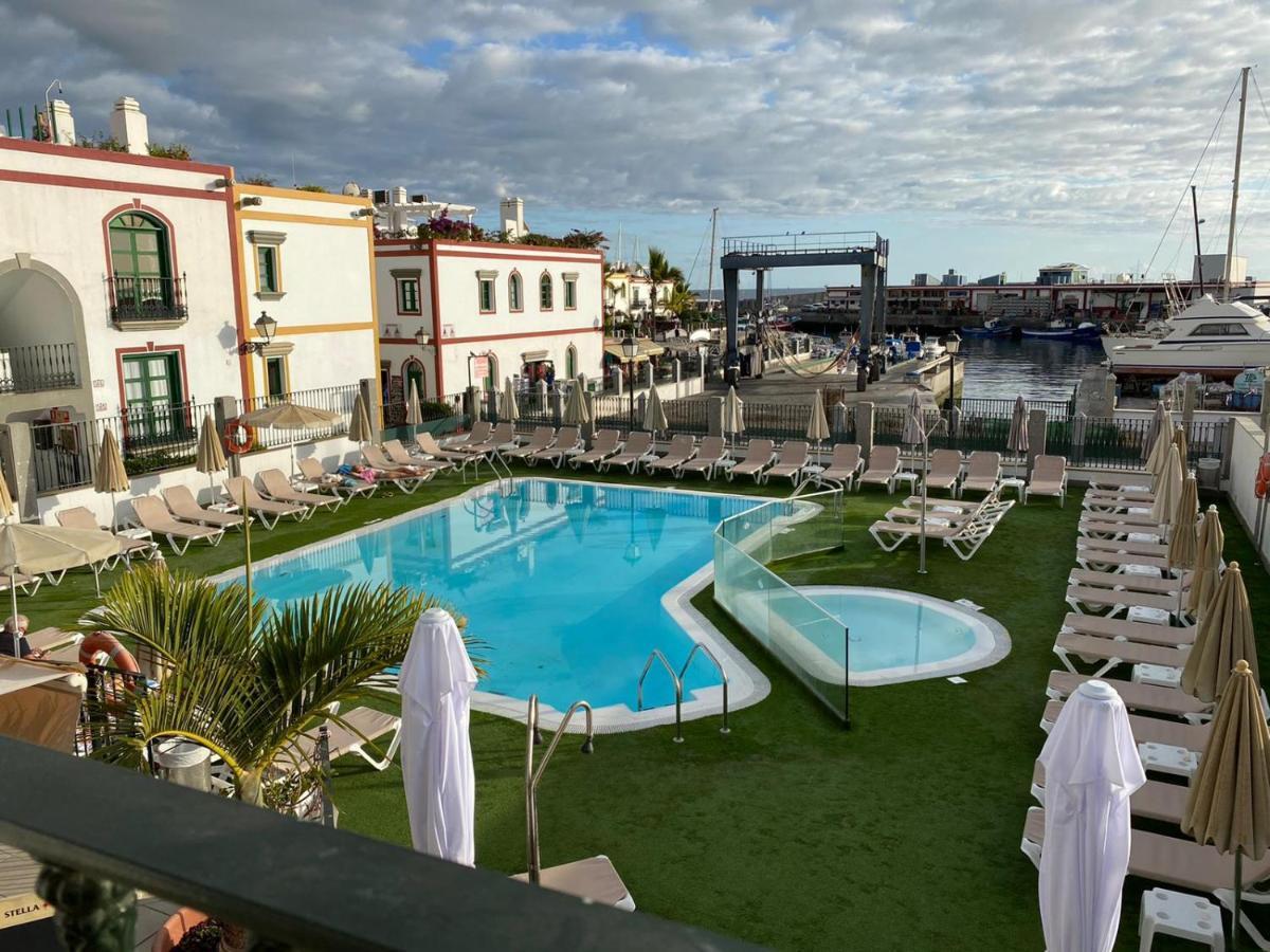 Billy'S Beachfront Apartment With Pool Access Puerto De Mogan Exteriör bild